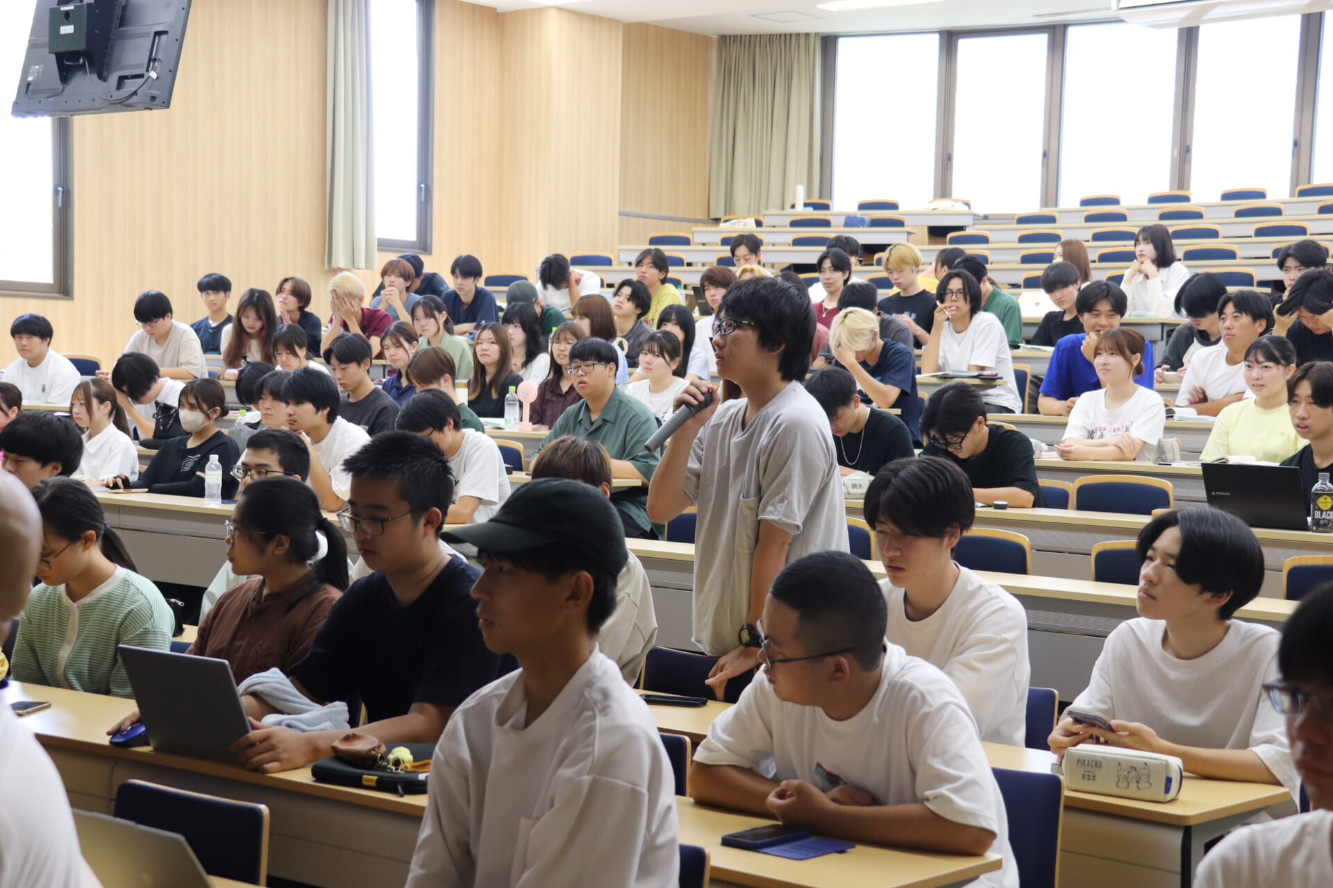 2025年度教養ゼミ プレゼン大会決勝を実施しました - 周南公立大学