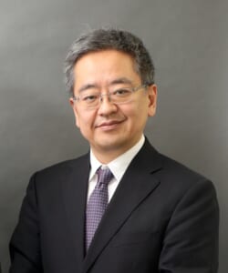内田 善彦教授の写真